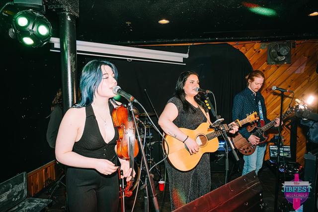 Block Party at The Jibfest Weekender 2024, Newfoundland (photo 18) — photo by @partytymepittman & @antoniojshano